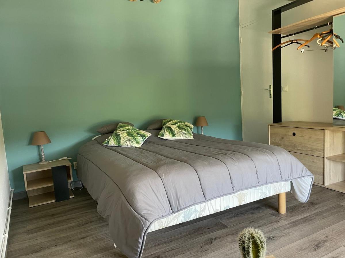 Bed and Breakfast Domaine De Prefaissal Mezel  Esterno foto
