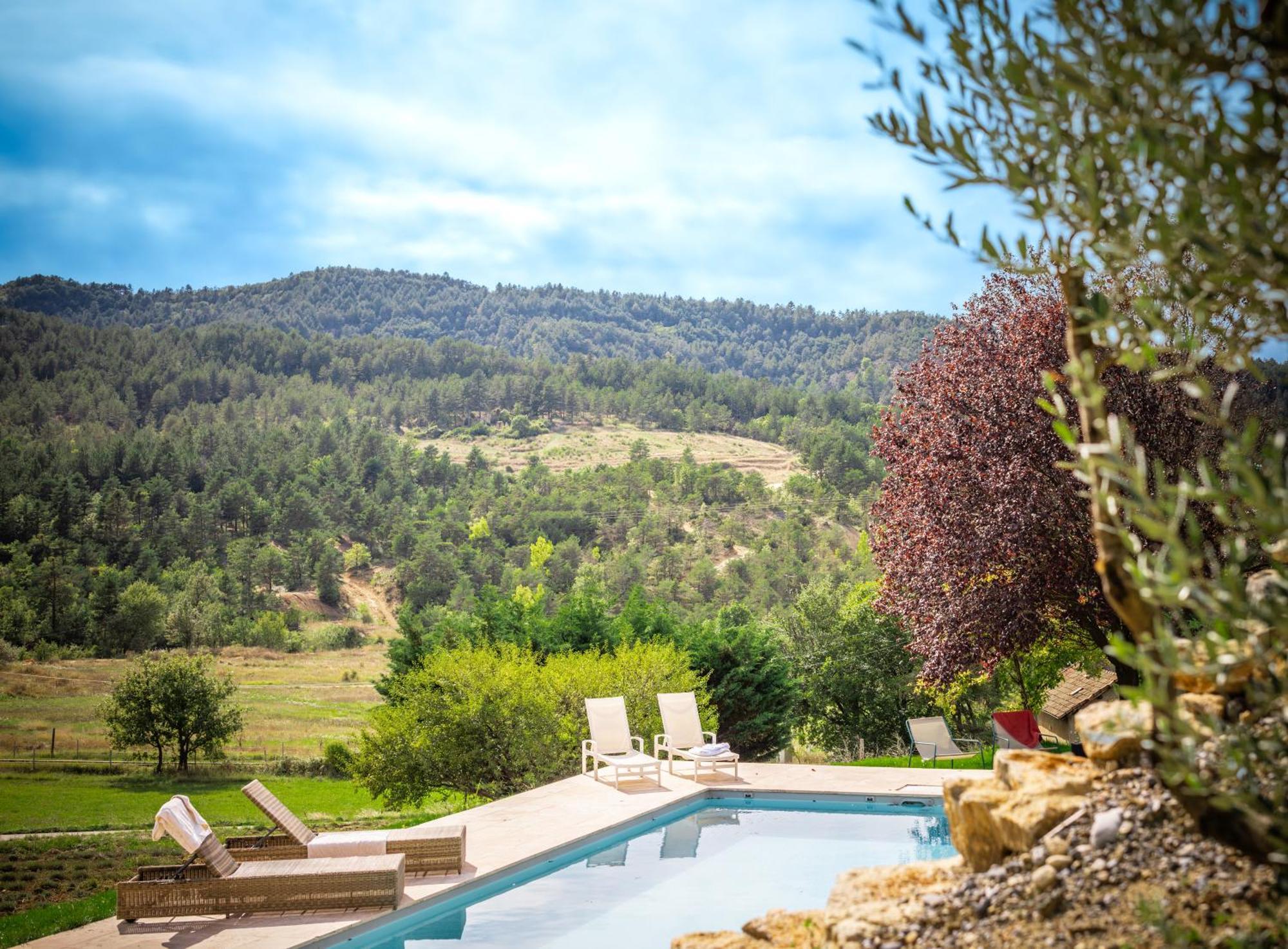 Bed and Breakfast Domaine De Prefaissal Mezel  Esterno foto