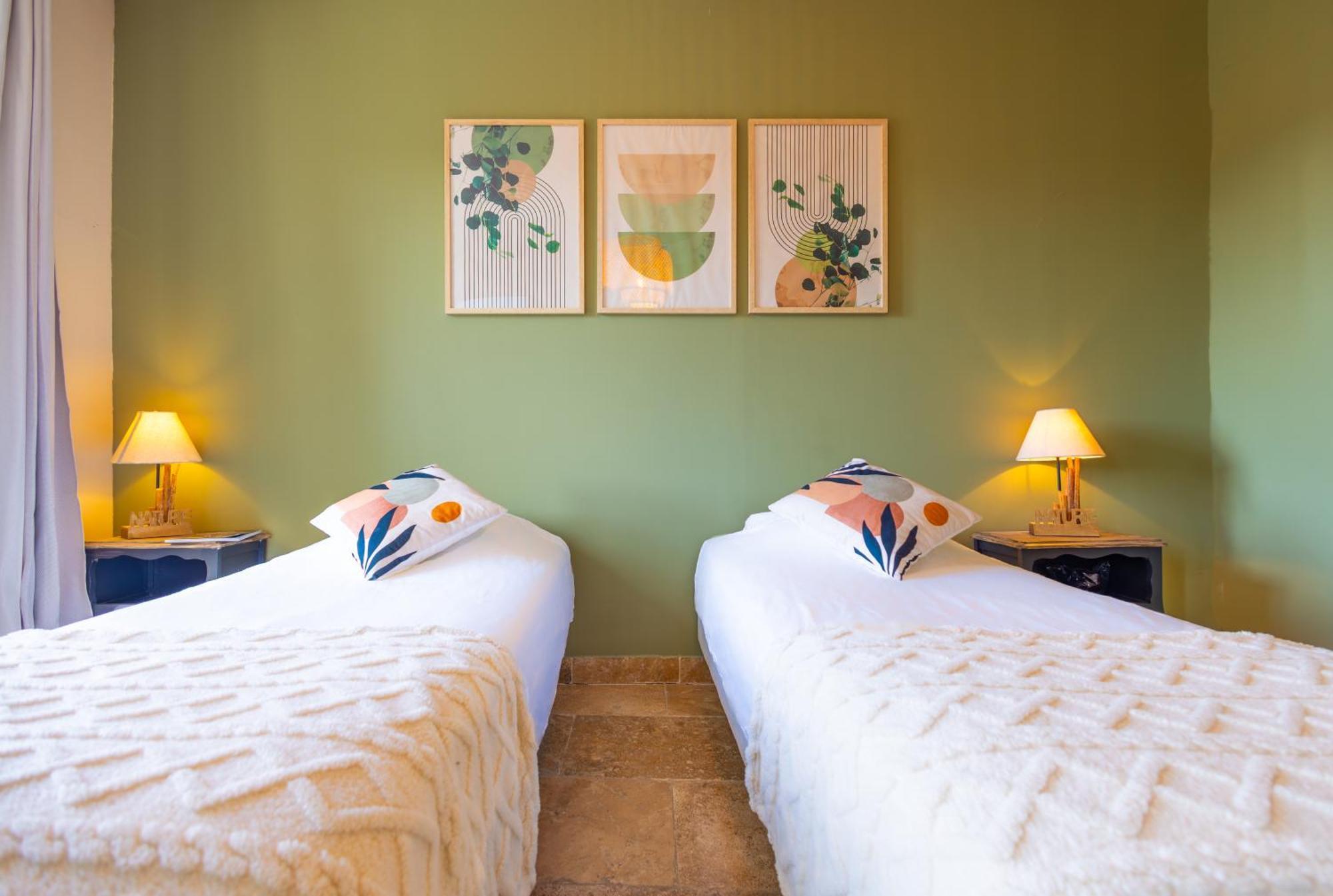 Bed and Breakfast Domaine De Prefaissal Mezel  Esterno foto